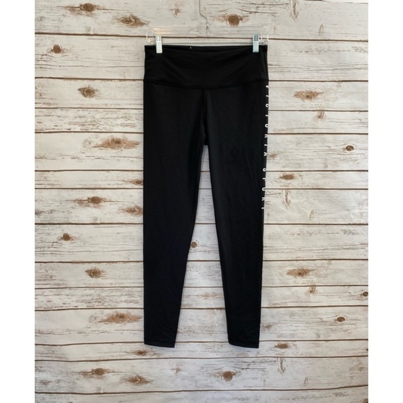 Victoria’s Secret Black & White Workout Leggings - Picture 3 of 5